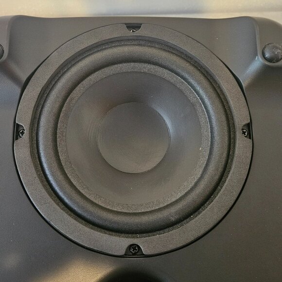 Polk Audio SurroundBar 3000 Wireless Sub - Picture 8 of 9